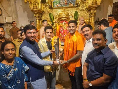 gautam gambhir suryakumar yadav offer prayers at shree siddhivinayak temple