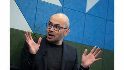 google deepmind ceo demis hassabis