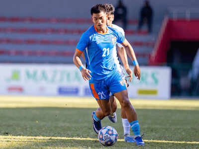 india defeat pakistan in saff u20 c39ship opener to secure semi final spot