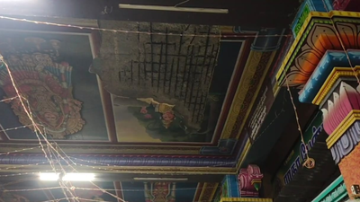 part of the ceiling at trichys samayapuram temple mandapam collapsed