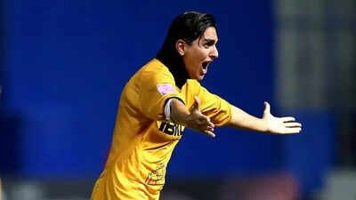 zahra ghanbari 0103 s