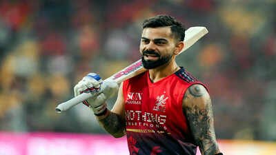 1776444093 virat kohli
