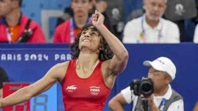 1777369459 vinesh phogat pti photo
