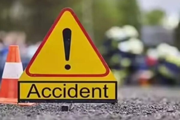 Leicestershire horror 2 dead after car plunges off M1 bridge