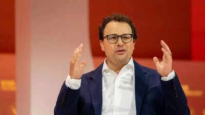 anthropic ceo dario amodei