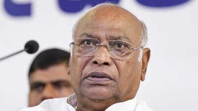 congress president mallikarjun kharge pic credit pti