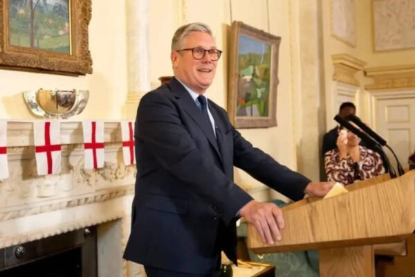‘Some try to hijack our flag Keir Starmers stern message