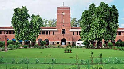 1778370783 delhi university
