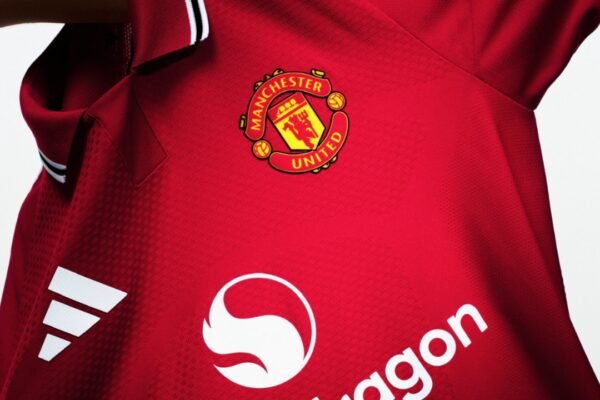 Manchester United unveil retro inspired 202627 home kit and break tradition