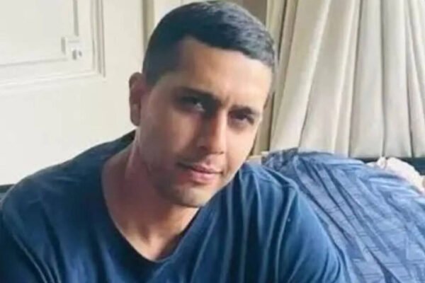 Who was Kamran Aman UK delivery driver stabbed to death