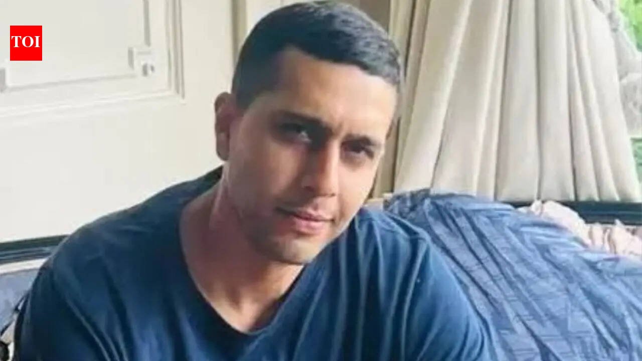 Who was Kamran Aman UK delivery driver stabbed to death