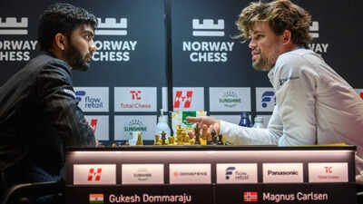 magnus carlsen vs d gukesh photo by michal waluszanorway chess