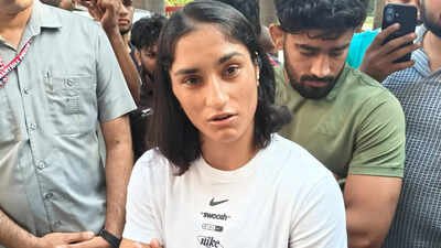 vinesh phogat2 1105 sd