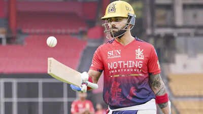 virat kohli 2505 rcb