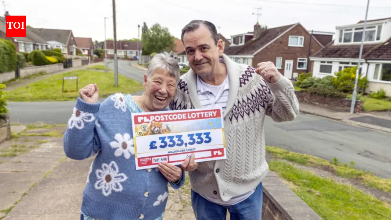 ‘Shes luckier than me UK woman wins 333000 lottery prize