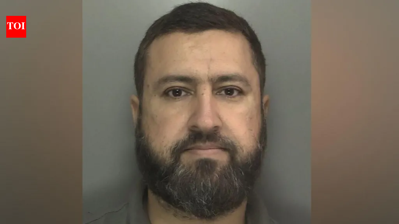 British Amazon delivery driver jailed after making 300000 helping students