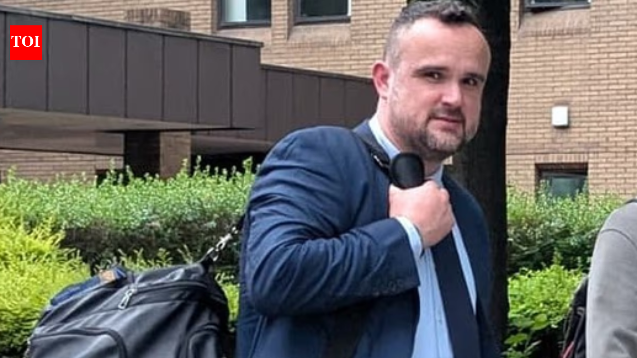 Steven Brookes Company director jailed for fraudulently claiming 300k in