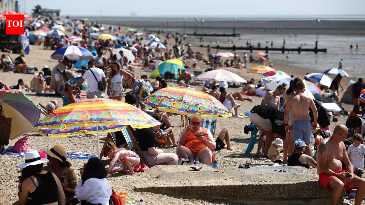 UK to sizzle in 30C heat after days of cool