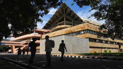 iit delhi signs mous with 18 nits to boost research student exchange and academic mobility