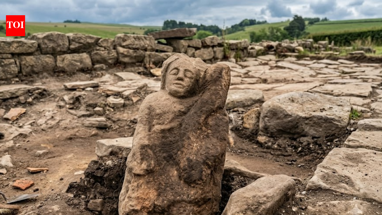 1600 year old Roman ‘guardian spirit discovered beneath ancient fort in northern
