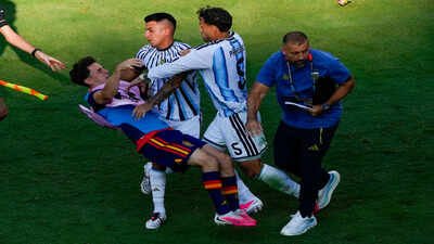 1784721804 argentina spain wcup soccer