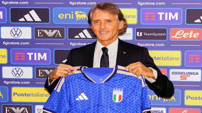 1785351555 roberto mancini