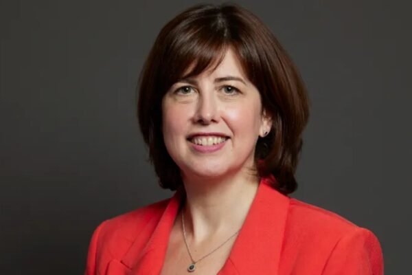310 — see me after class Tories mock new UK