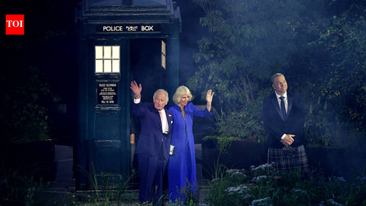 King Charles III emerges from Tardis in ‘Doctor Who moment