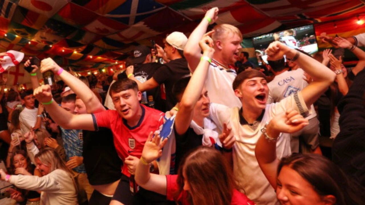 Starmer hints at extra bank holiday if England end 60 year