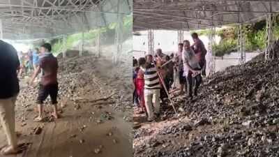 a landslide struck the vaishno devi yatra track on wednesday evening