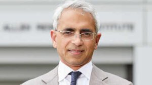 dr ravi thadhani