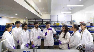 iit gandhinagar