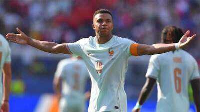 mbappe2 1007 ap