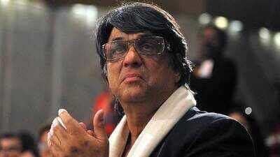 mukesh khanna calls cjp sponsored says they dont represent students or gen z amid abusive language against pm narendra modi ye log sarkar girane