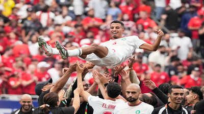 world cup round of 16 kicks off with canada morocco and france paraguay in photos