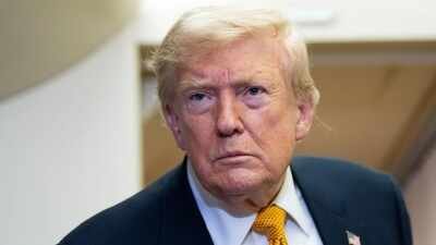 1786981564 donald trump