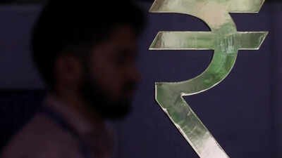 1787029170 rupee weakens against us dollar