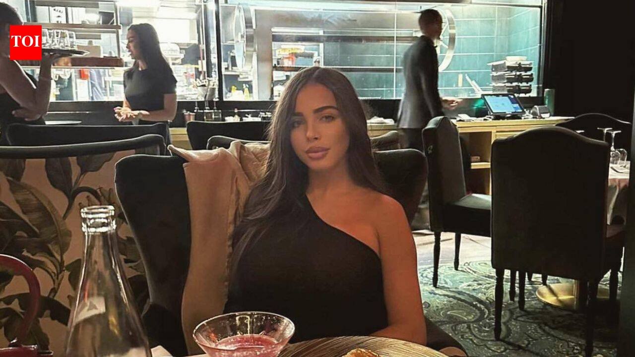 1787278874 photo