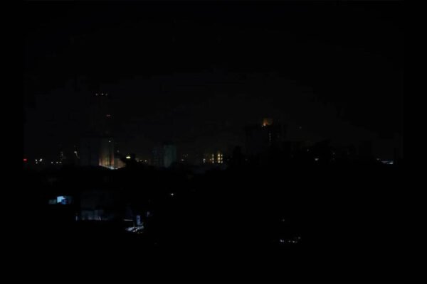 1787484154 photo