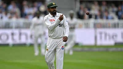 1788164894 babar azam