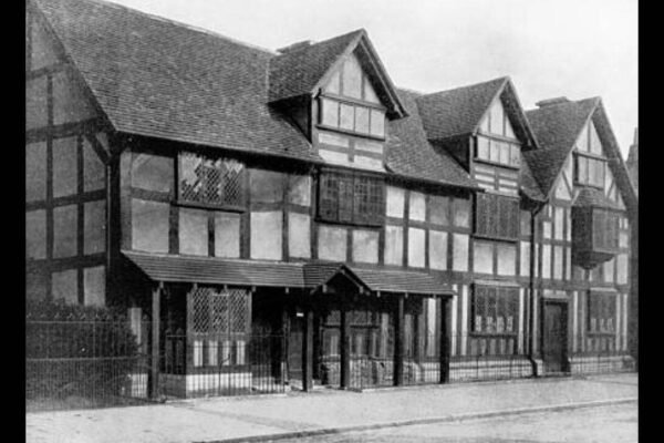 Shakespeares birth home was about to be shipped to the