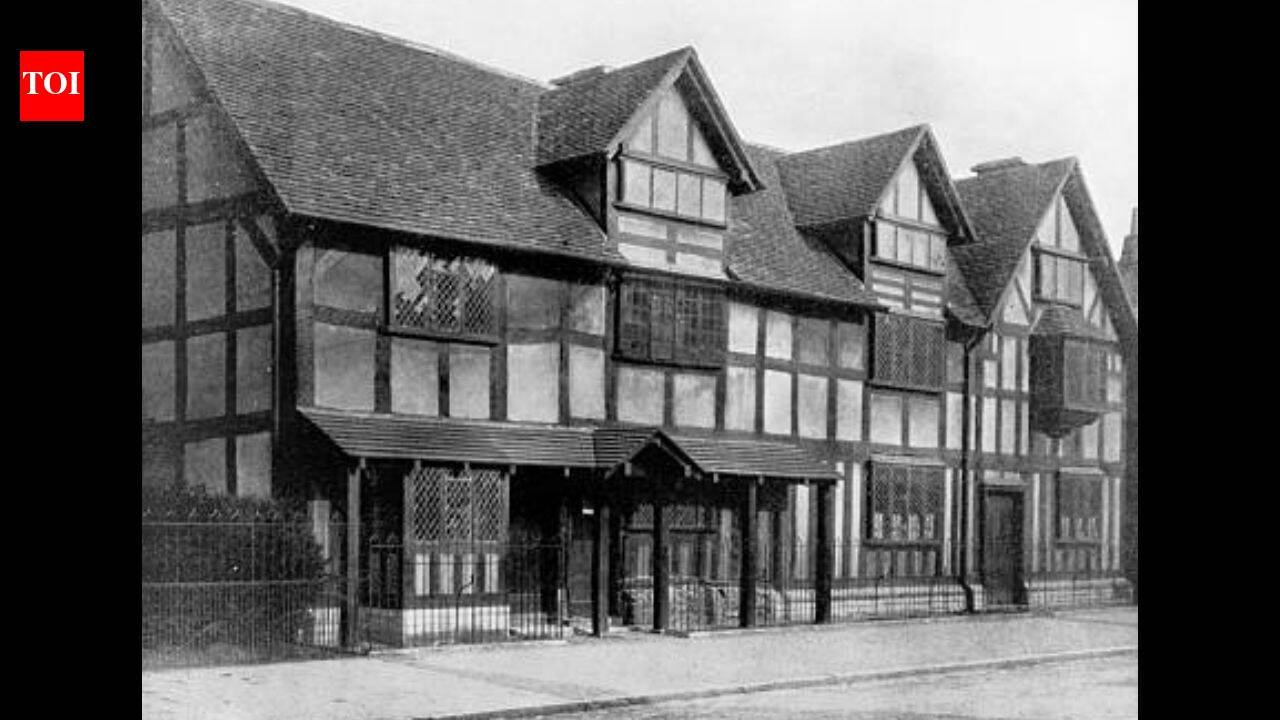 Shakespeares birth home was about to be shipped to the