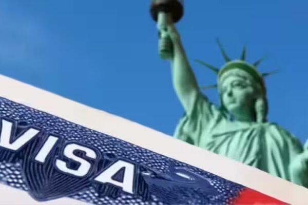 US student visas for Indians drop 62 CIS report urges