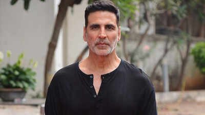 akshay kumar and neeraj pandey reunite after more than a decade haiwan actor joins farhan akhtars ambitious rd burman biopic reports