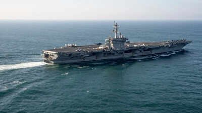 iran us aircraft carrier