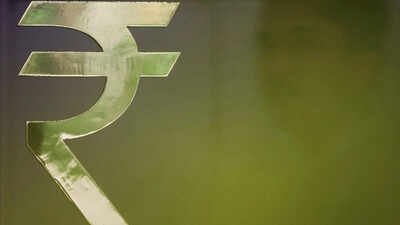 rupee slips to 9574 against us dollar