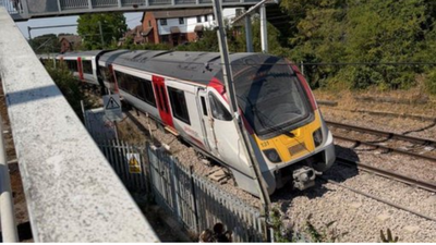 uk train derail