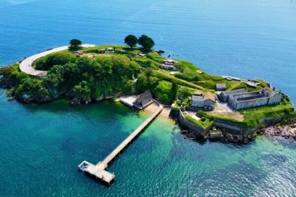 ‘Haunted Drakes Island Tiny UK island with Grade II listed house