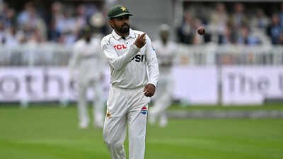 1788499075 babar azam