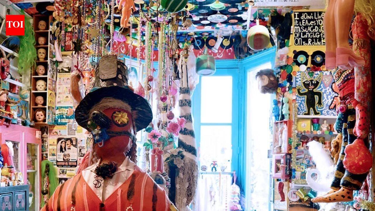 A London artist spent decades covering his home with thousands